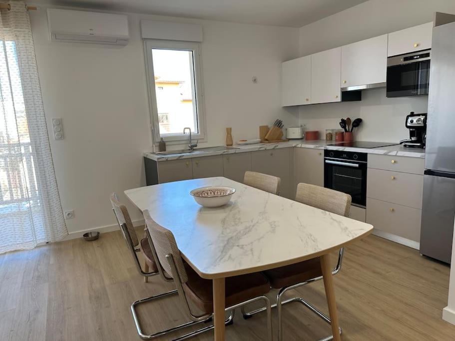 Tres Bel Appartement Neuf - Parking Et Terrasse Бискарос Екстериор снимка